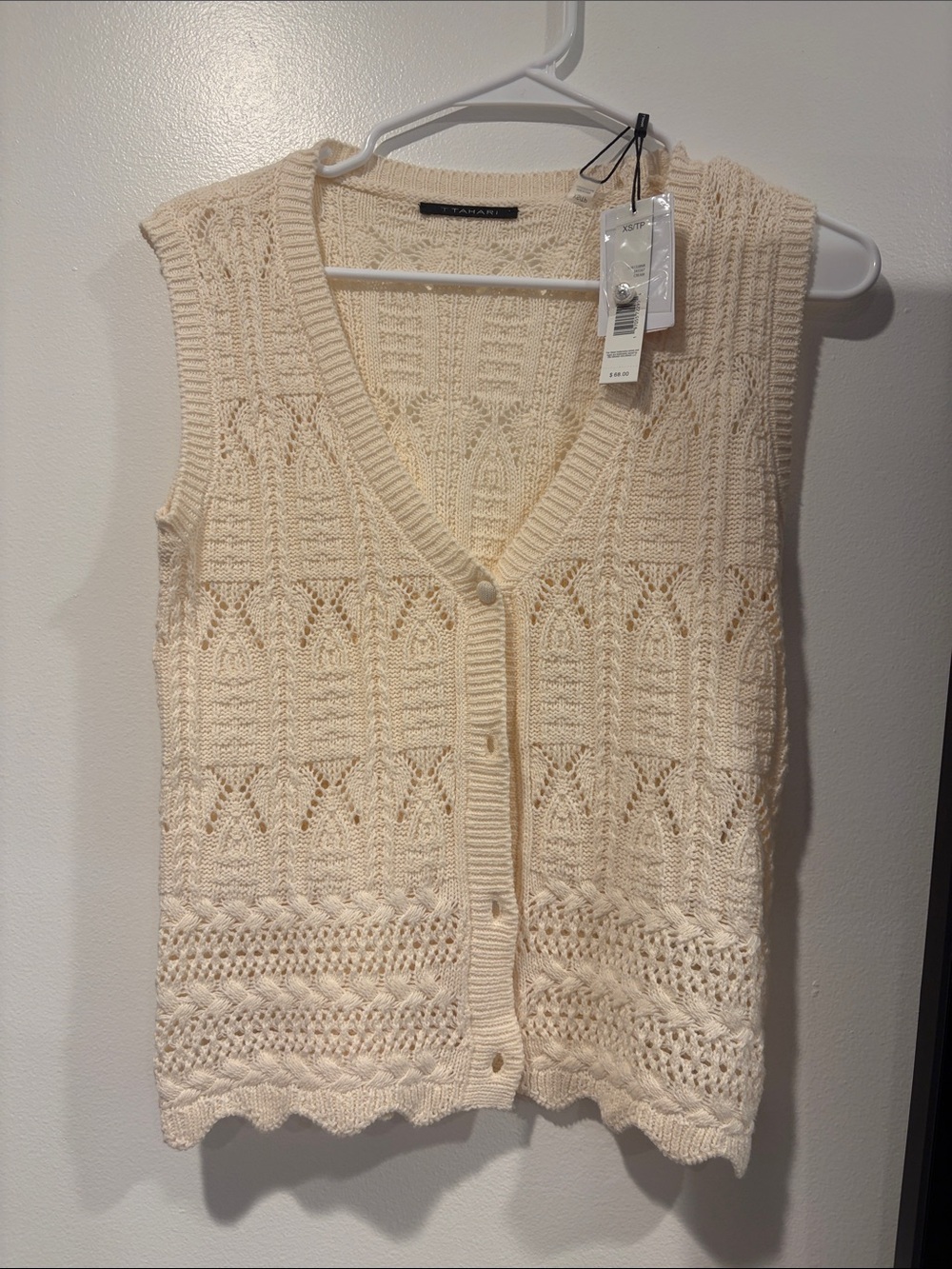Tahari Cream Openwork Sleeveless Cardigan